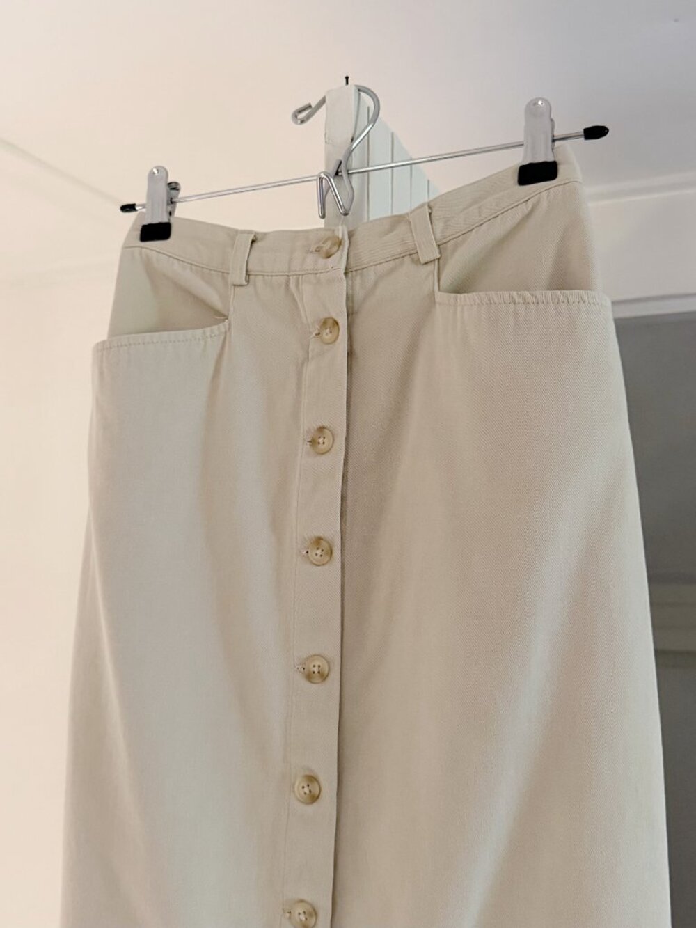 GAP Vintage Cream Button-Front Midi Skirt - Picture 7 of 11